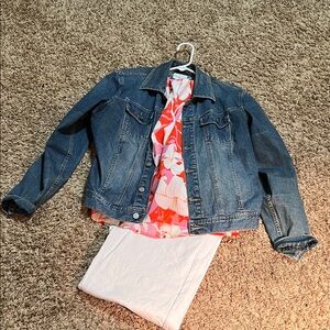 Entro Red and Pink Floral Blouse Size L